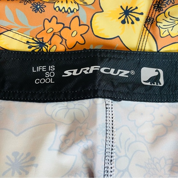 Surfcuz Floral 4 Way Stretch Board Shorts Size 36 - Picture 4 of 5